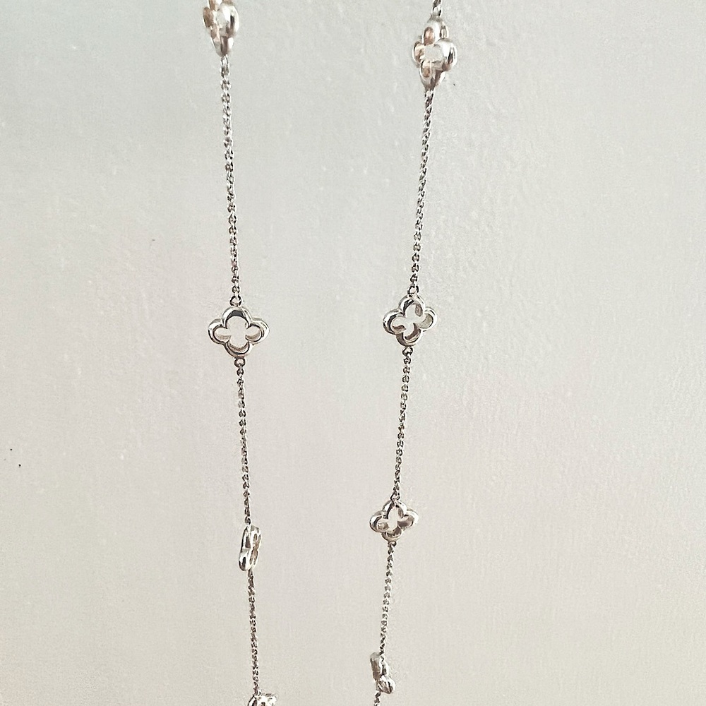 Heidi Klum sterling silver clover long necklace - Picture 9 of 9